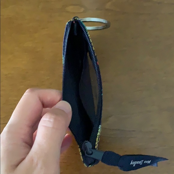 Brand new Vera Bradley Zip ID Case - Picture 3 of 4